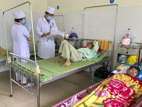 Bệnh nhân sốt xuất huyết tăng đột biến sau lũ